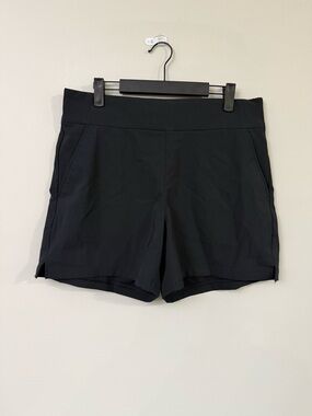 High-Waist Black Performance Shorts for Women
